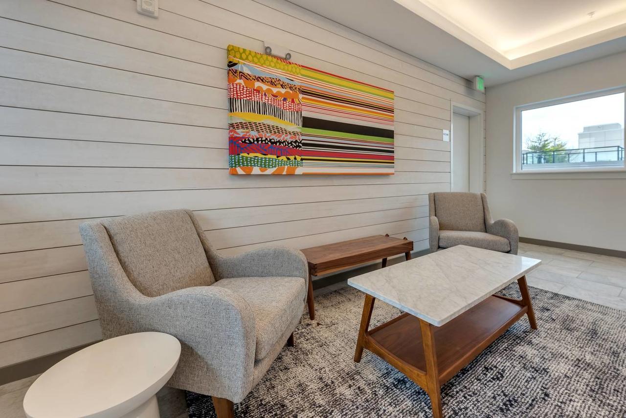 99 WLK Score, WLK To Convention Center Cozy Loft - thumb 9