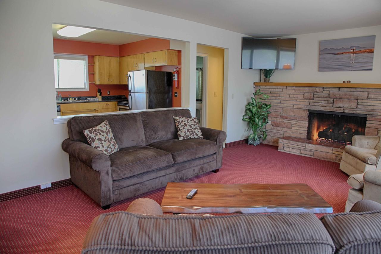 Friday Harbor Suites - thumb 17