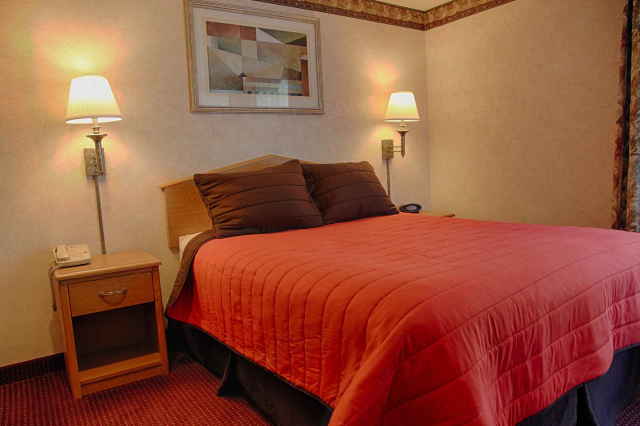 Friday Harbor Suites - thumb 23