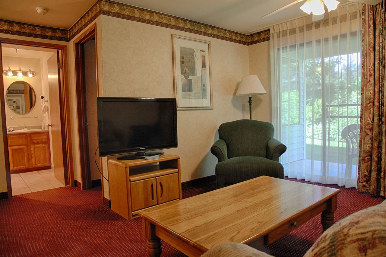 Friday Harbor Suites - thumb 4