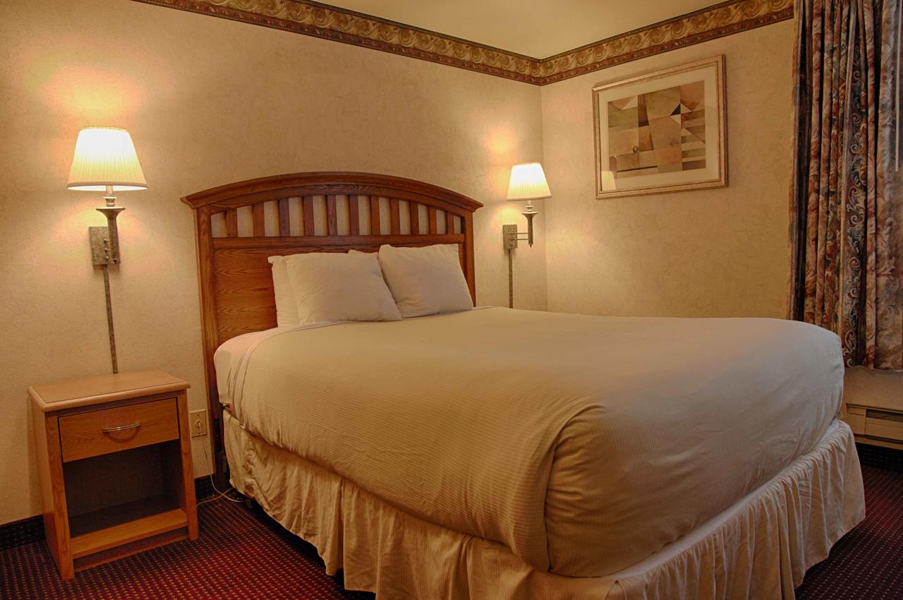 Friday Harbor Suites - thumb 25