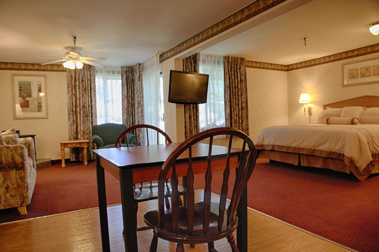 Friday Harbor Suites - thumb 42