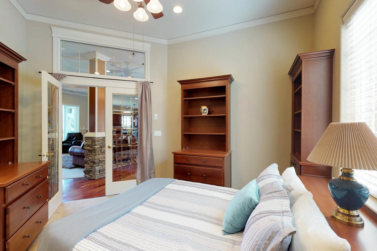 Navarre Vista Lodge - thumb 22