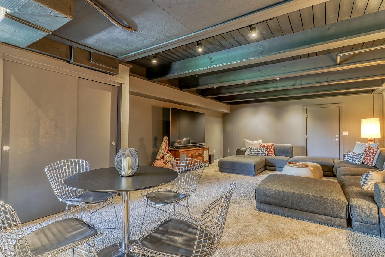 Modern Columbia River View Splendor - thumb 5