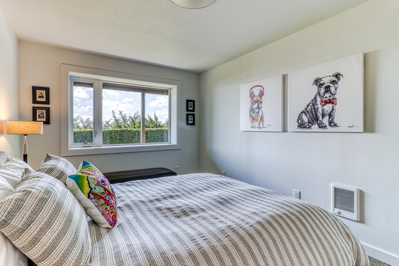 Modern Columbia River View Splendor - thumb 30