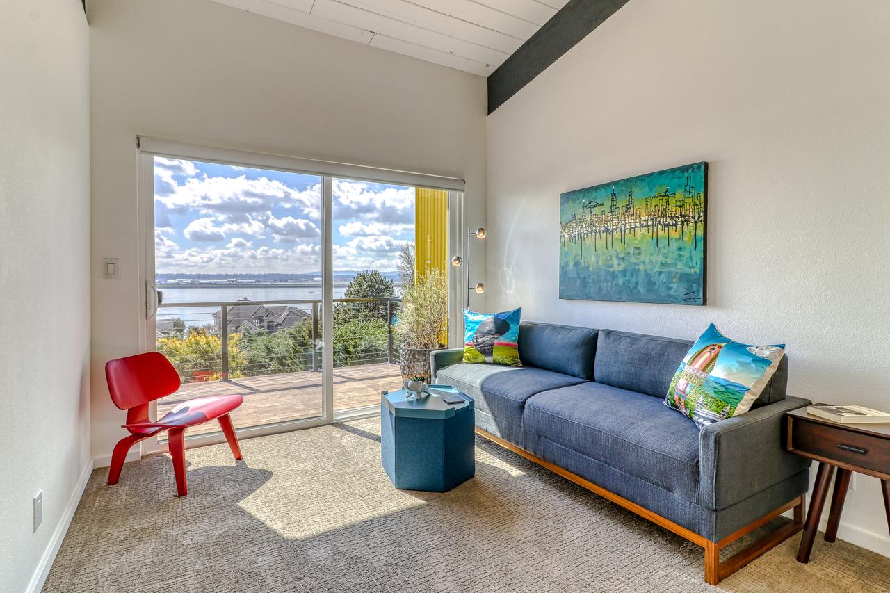 Modern Columbia River View Splendor - thumb 29