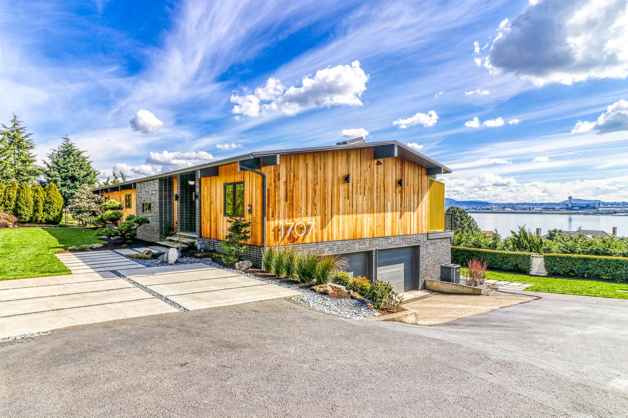 Modern Columbia River View Splendor - thumb 1