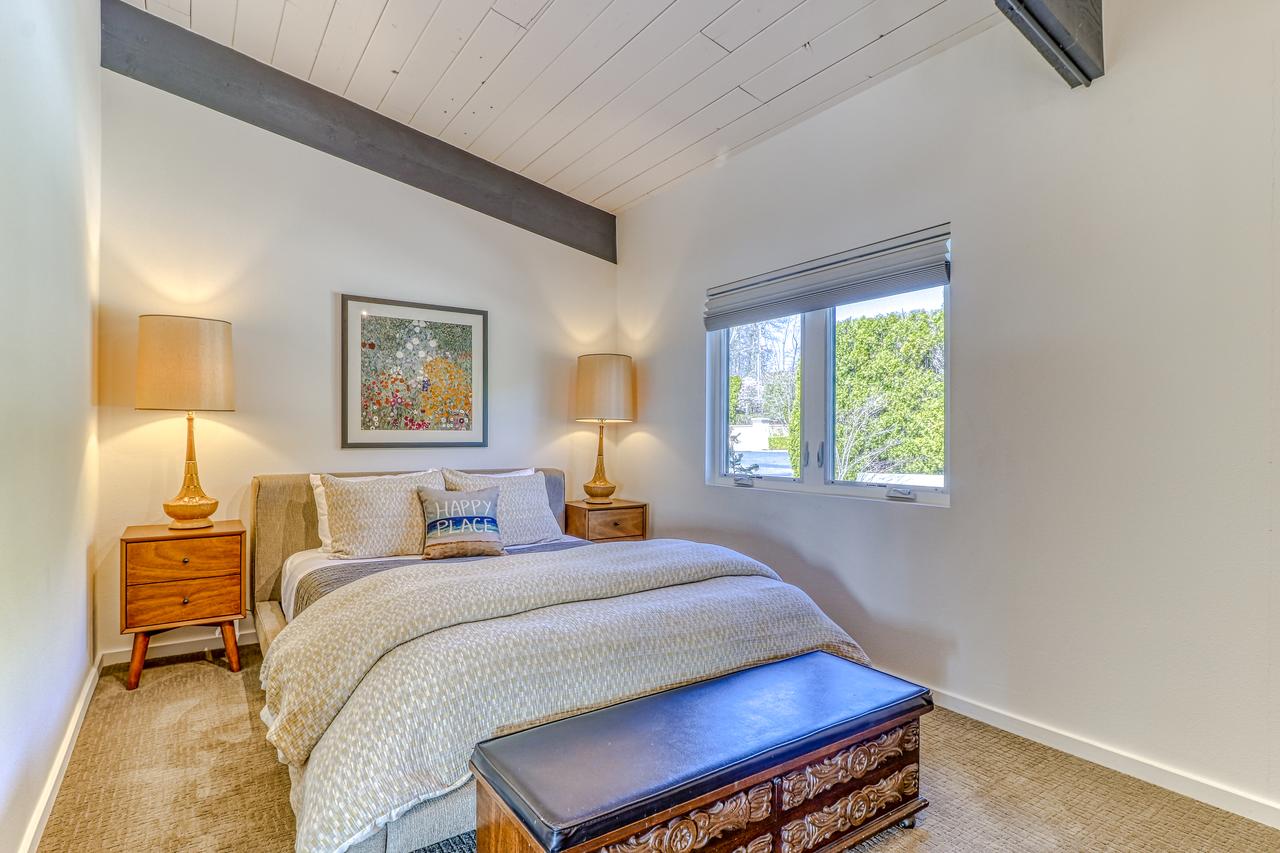 Modern Columbia River View Splendor - thumb 25