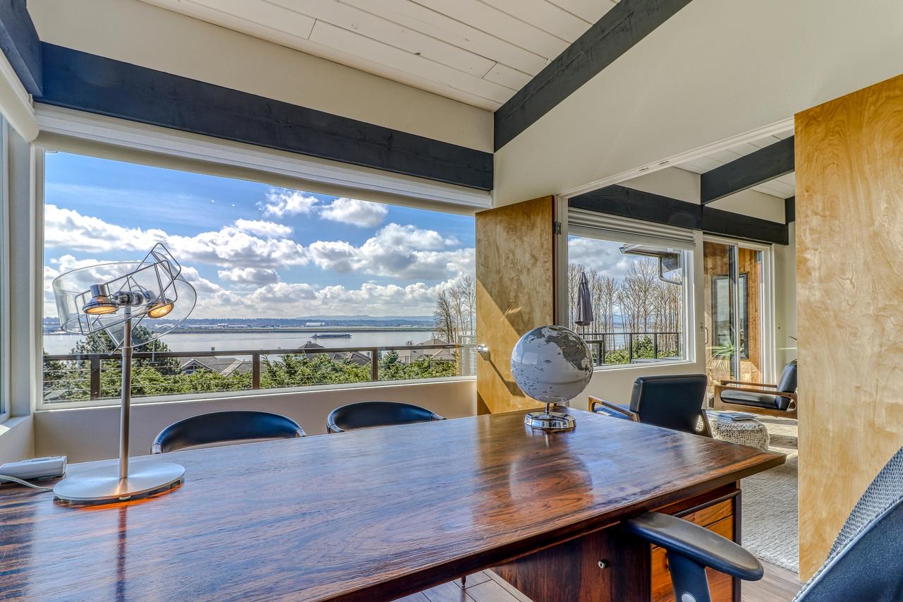 Modern Columbia River View Splendor - thumb 20