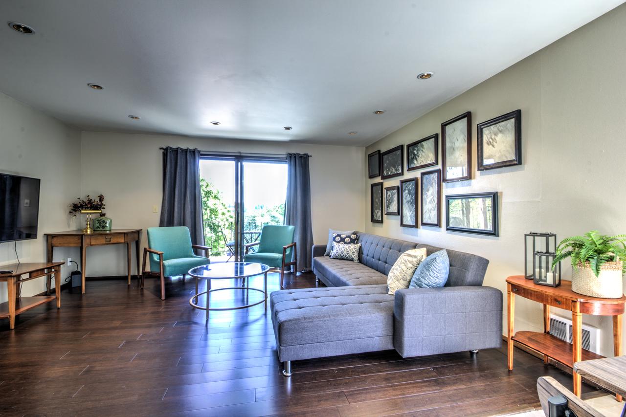 2 Br Modern Condo In Ravenna - thumb 5