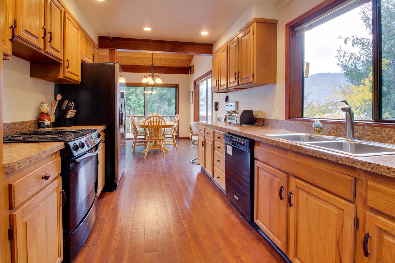 Armstrong Lakehouse - thumb 6