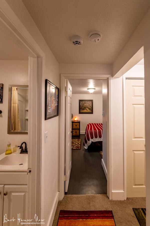 Lake Stevens Full House! Over 1K Sqft! - thumb 5