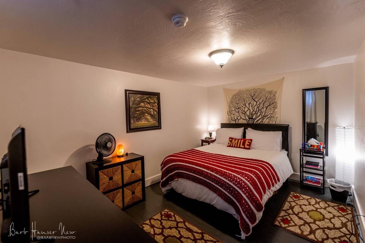 Lake Stevens Full House! Over 1K Sqft! - thumb 4