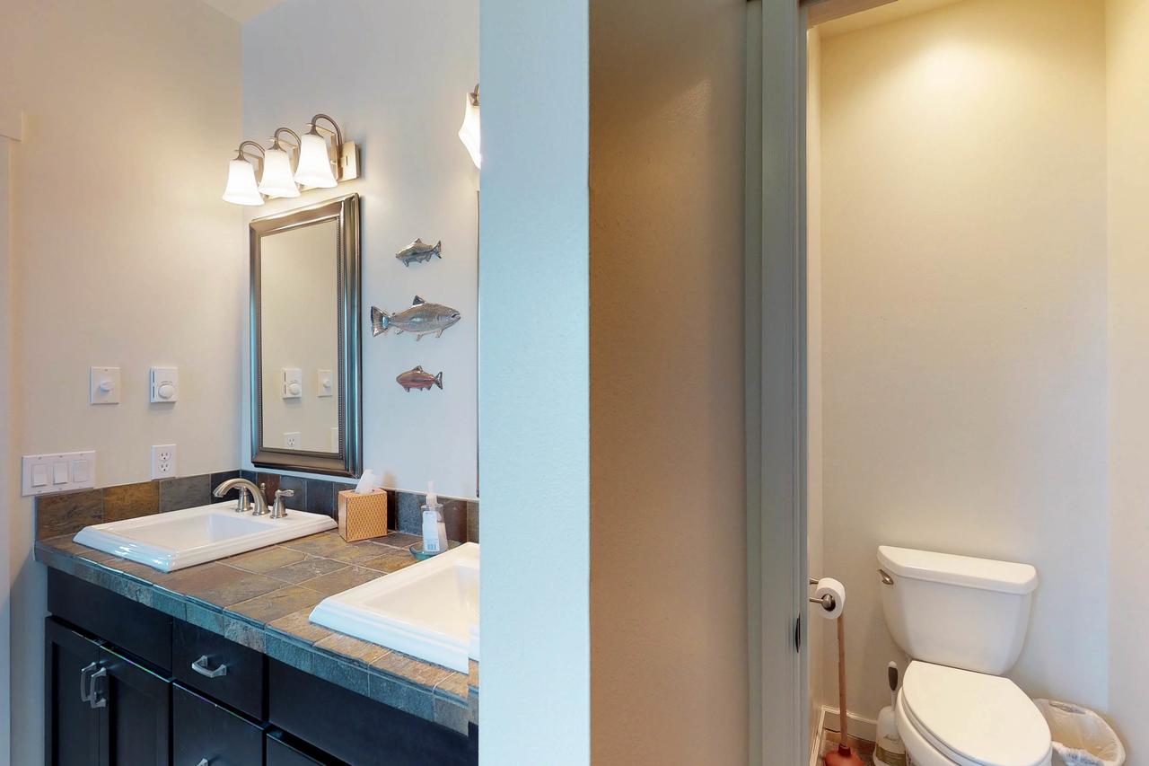 Pool And Boat Paradise - thumb 34
