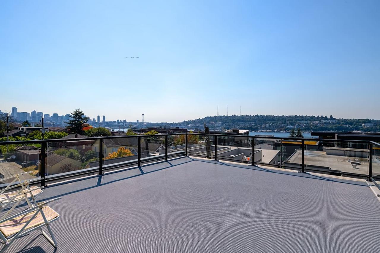 A-Seattle Urban Village- San Juan- Roof Top Deck - thumb 15