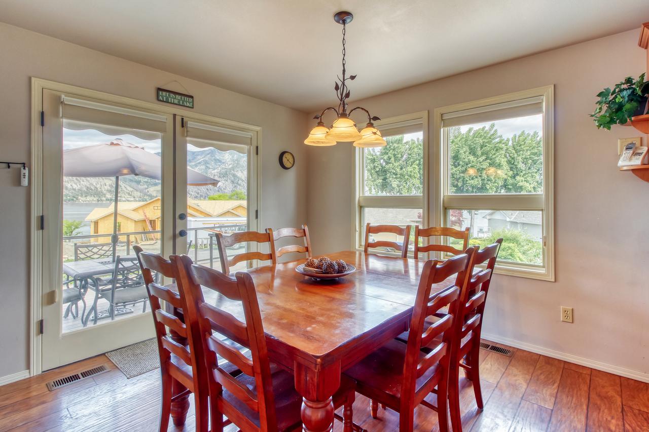 Corey's Lakehouse - thumb 8