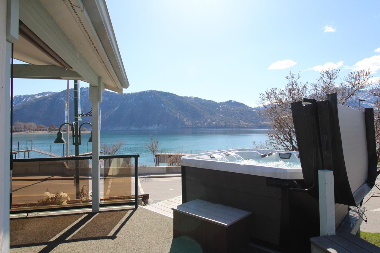 Manson Lake House - thumb 0