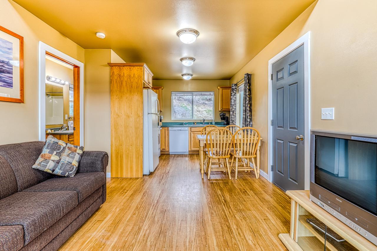 Lakeview Villa #809 - thumb 6