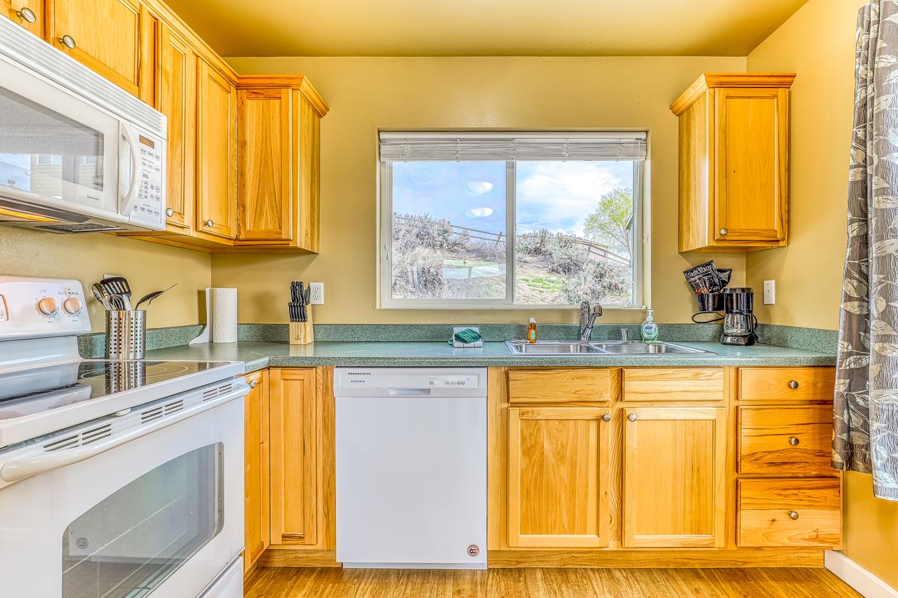 Lakeview Villa #809 - thumb 2