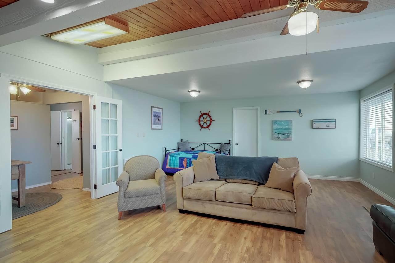 Westport Marina Guest House - thumb 1
