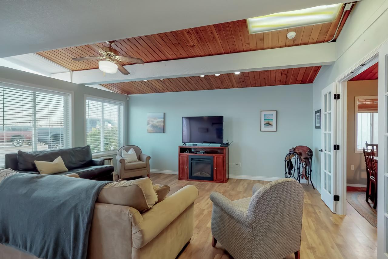 Westport Marina Guest House - thumb 0