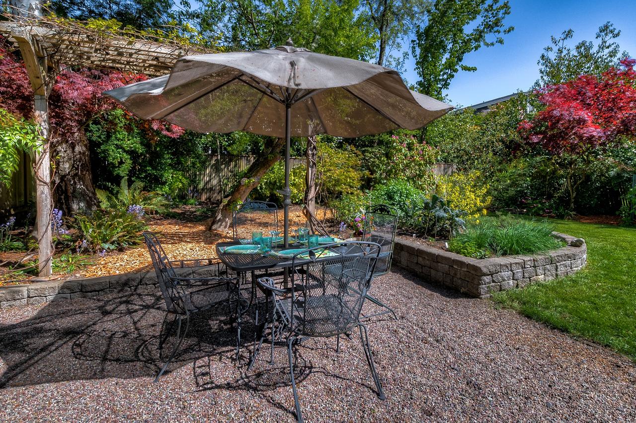 Lovely Laurelhurst Home Home - thumb 2