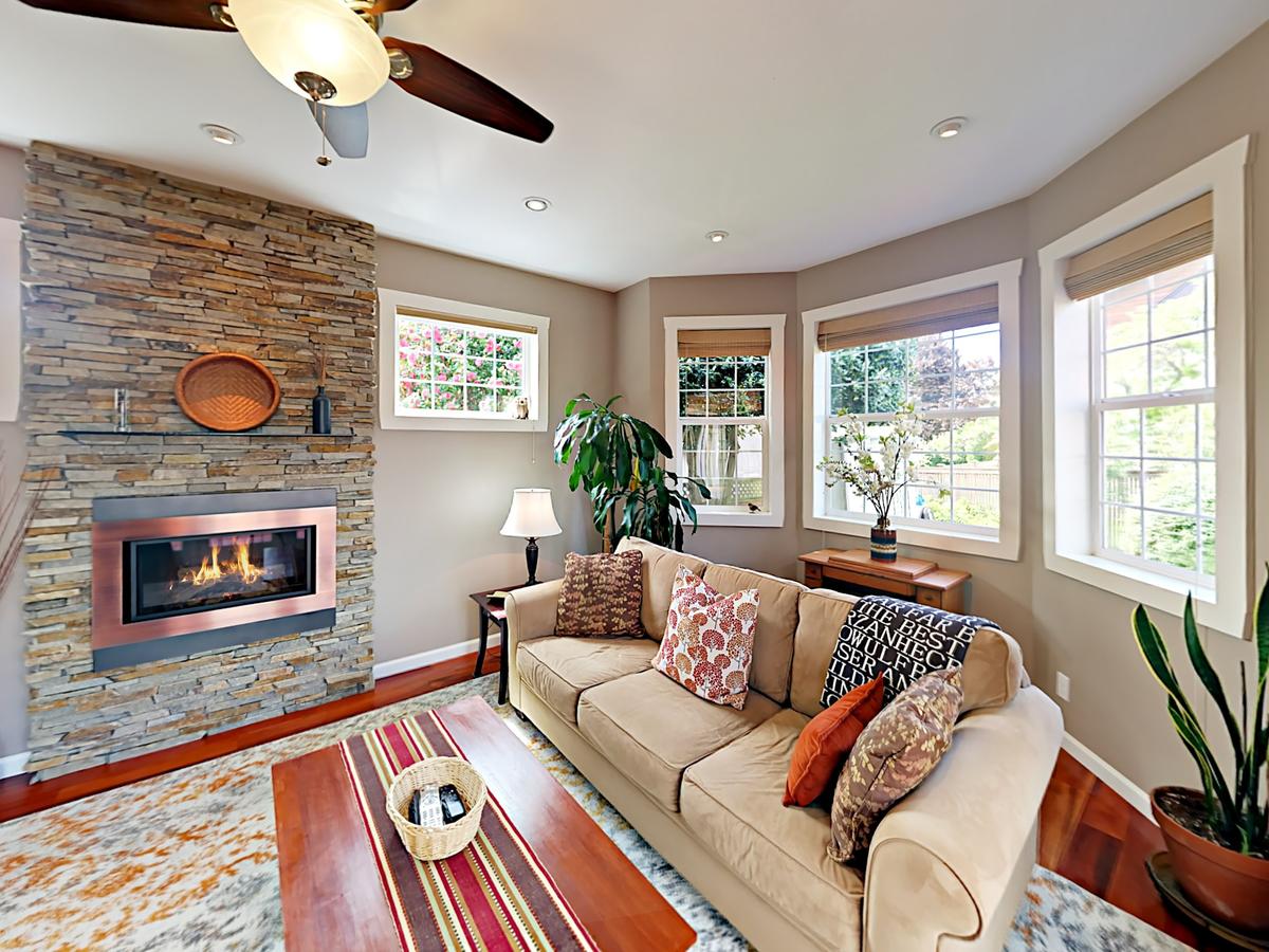 7011 4th Ave NW Home - thumb 2