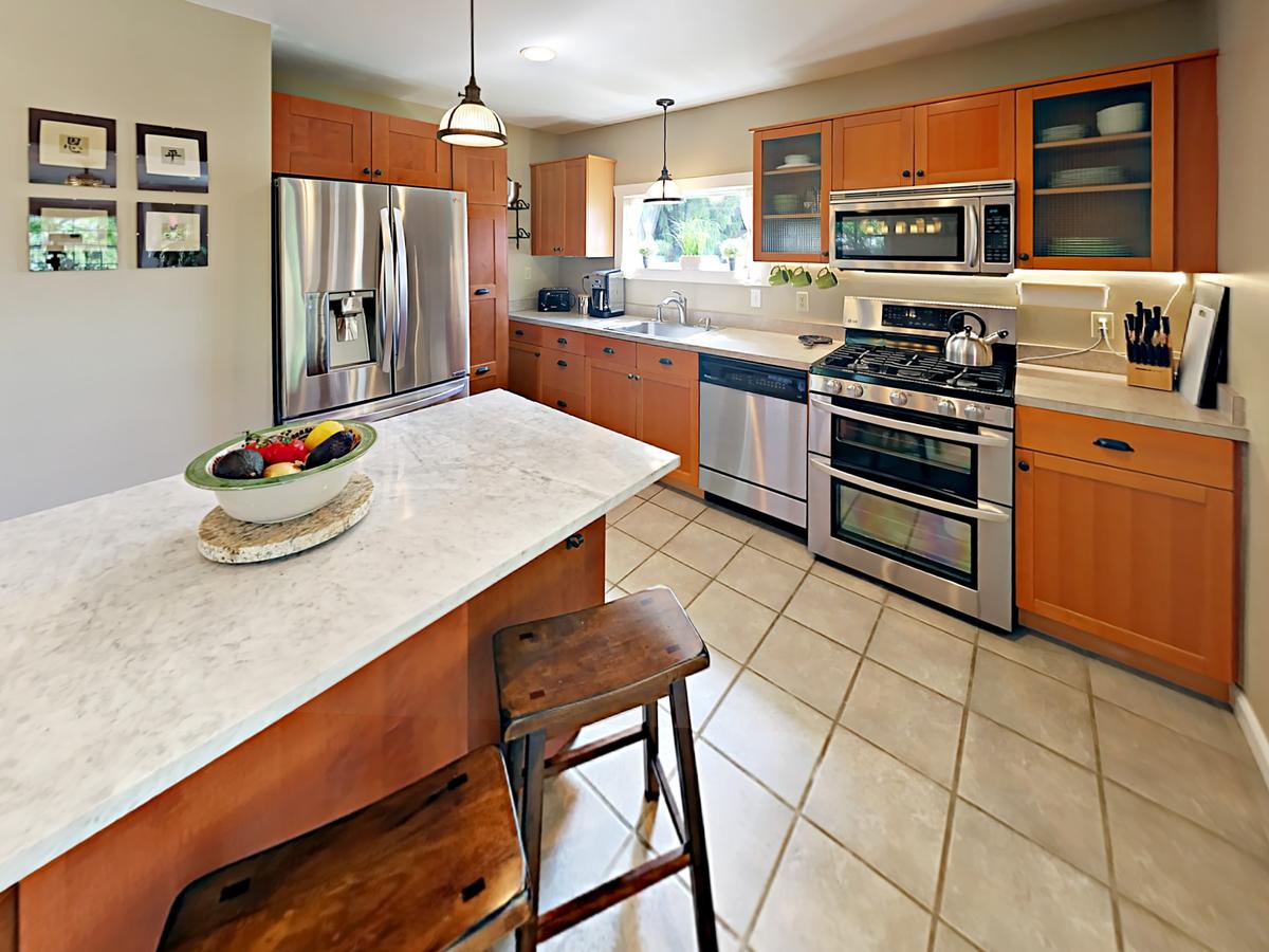 7011 4th Ave NW Home - thumb 7