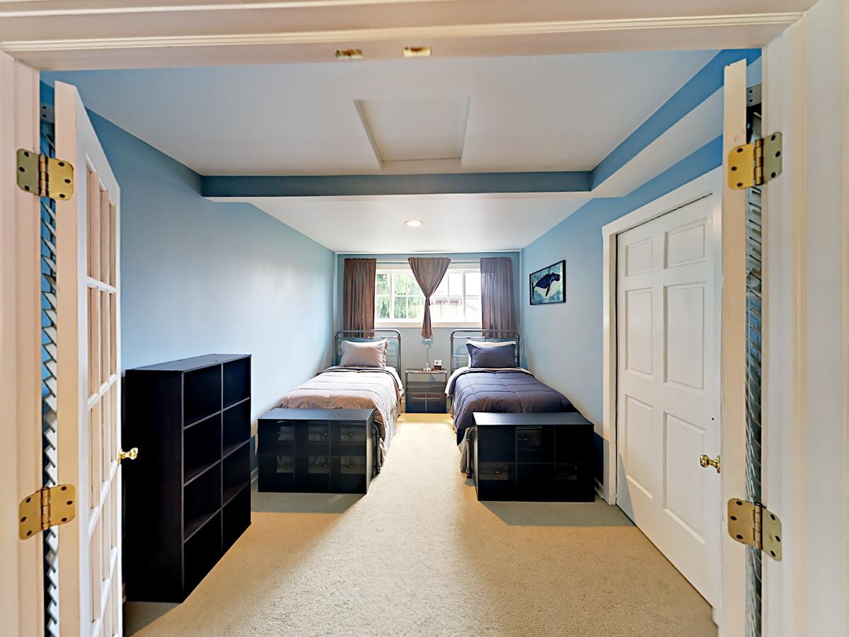 7011 4th Ave NW Home - thumb 9