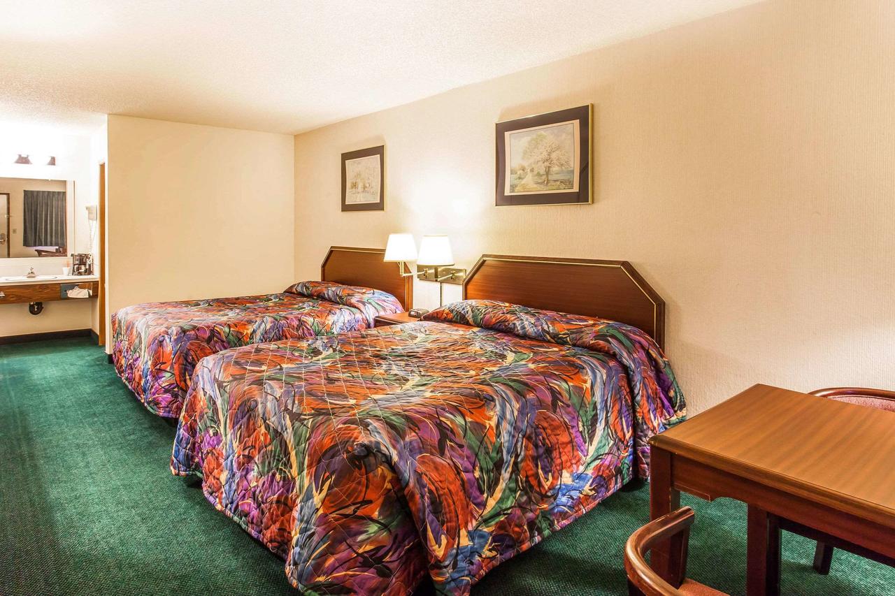 EconoLodge Everett - thumb 28