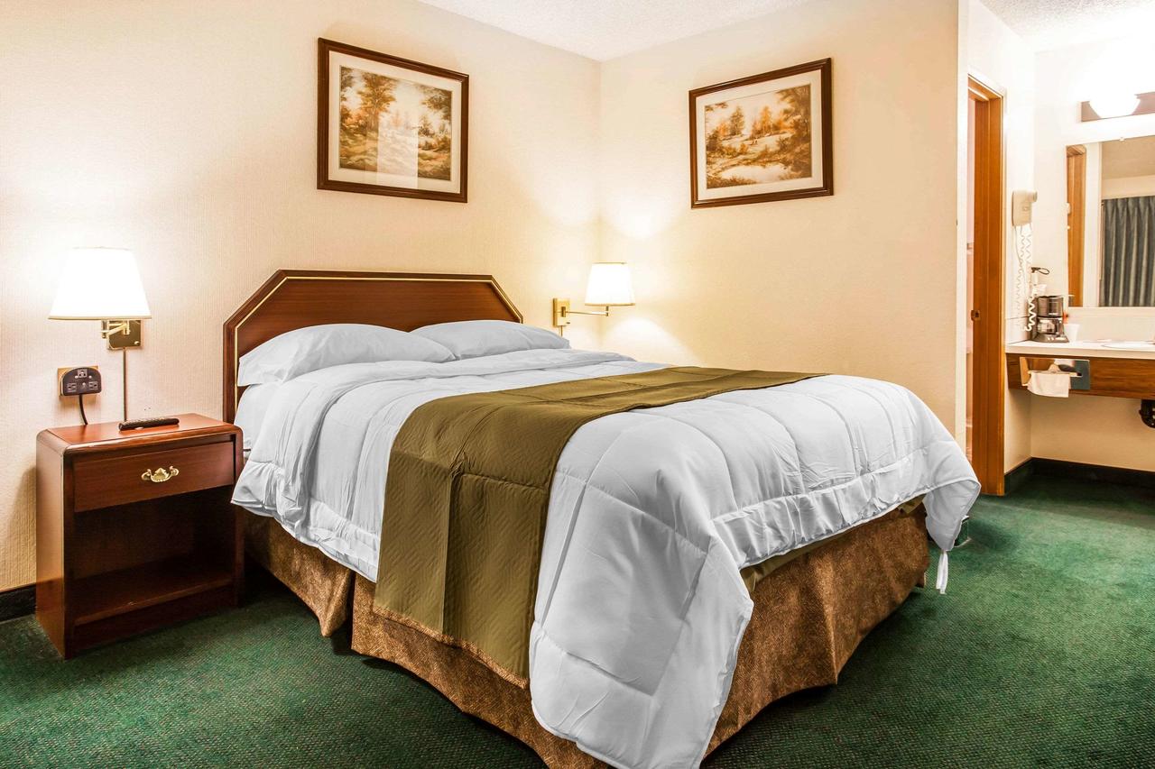 EconoLodge Everett - thumb 16