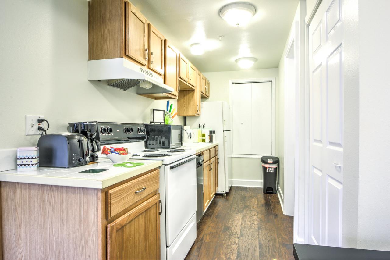 Renovated Studio In Heart Of Capitol Hillâ€“Apt D - thumb 6