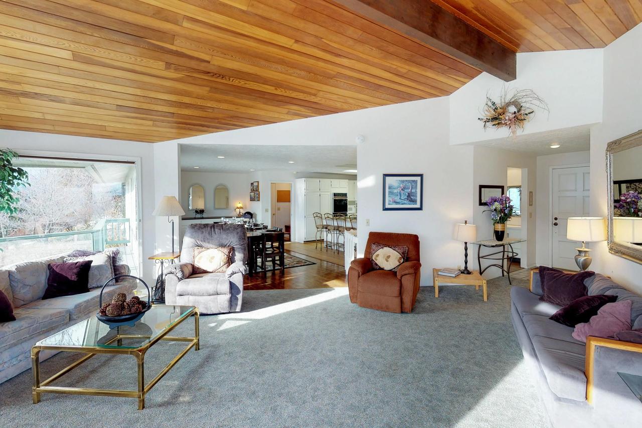 Quail Haven Retreat - thumb 11