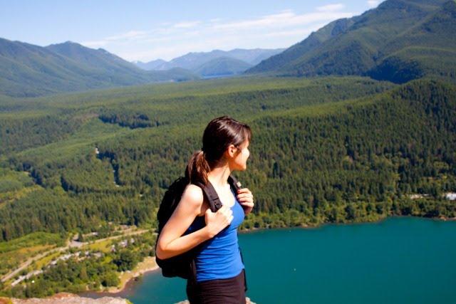 Luxurious Riverfront Log Home Estate - thumb 27