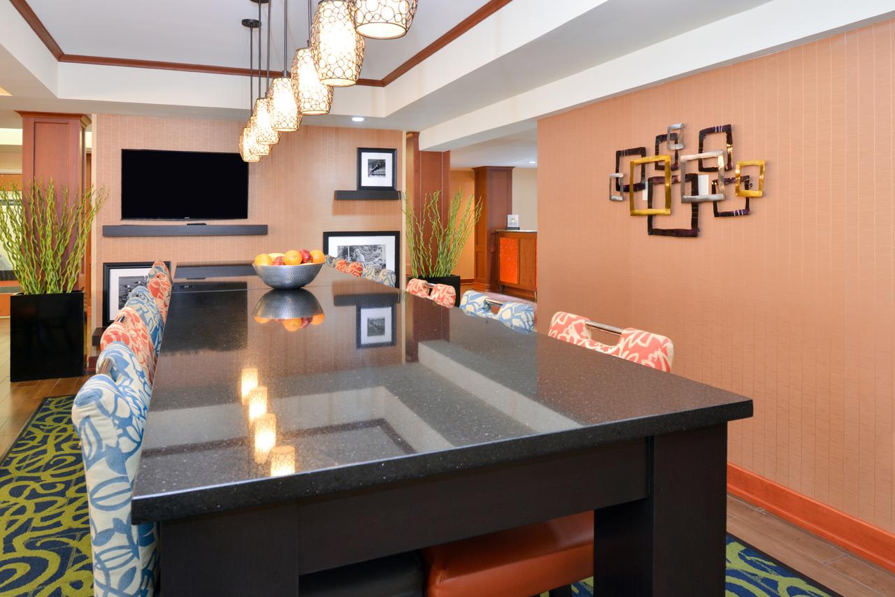 Hampton Inn Martinsburg - thumb 31