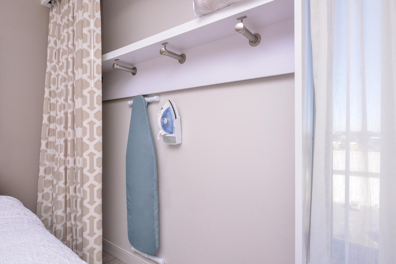 Hampton Inn Martinsburg - thumb 5