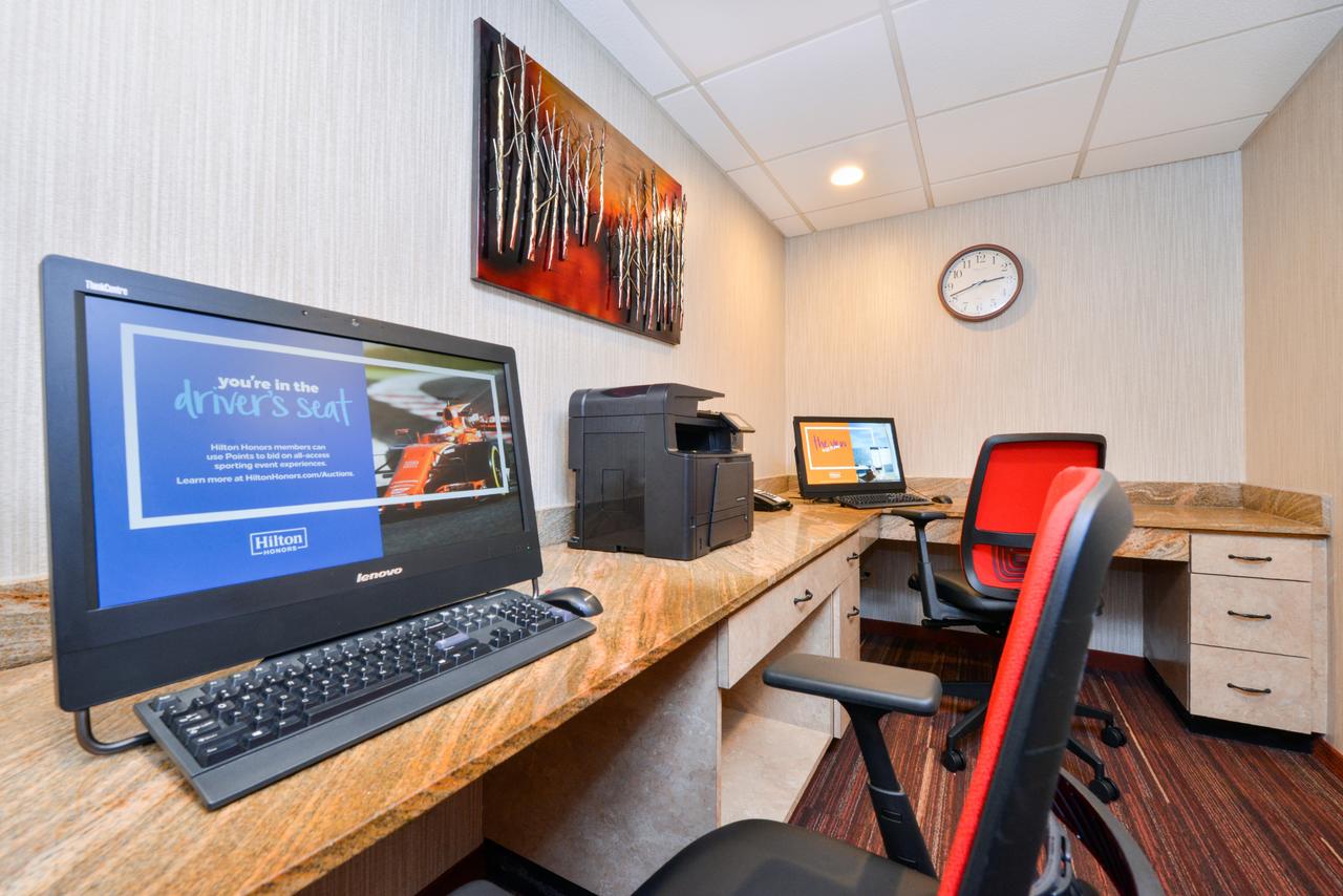 Hampton Inn Martinsburg - thumb 29