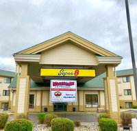 Super 8 by Wyndham Wisconsin Dells - Accommodation Seattle