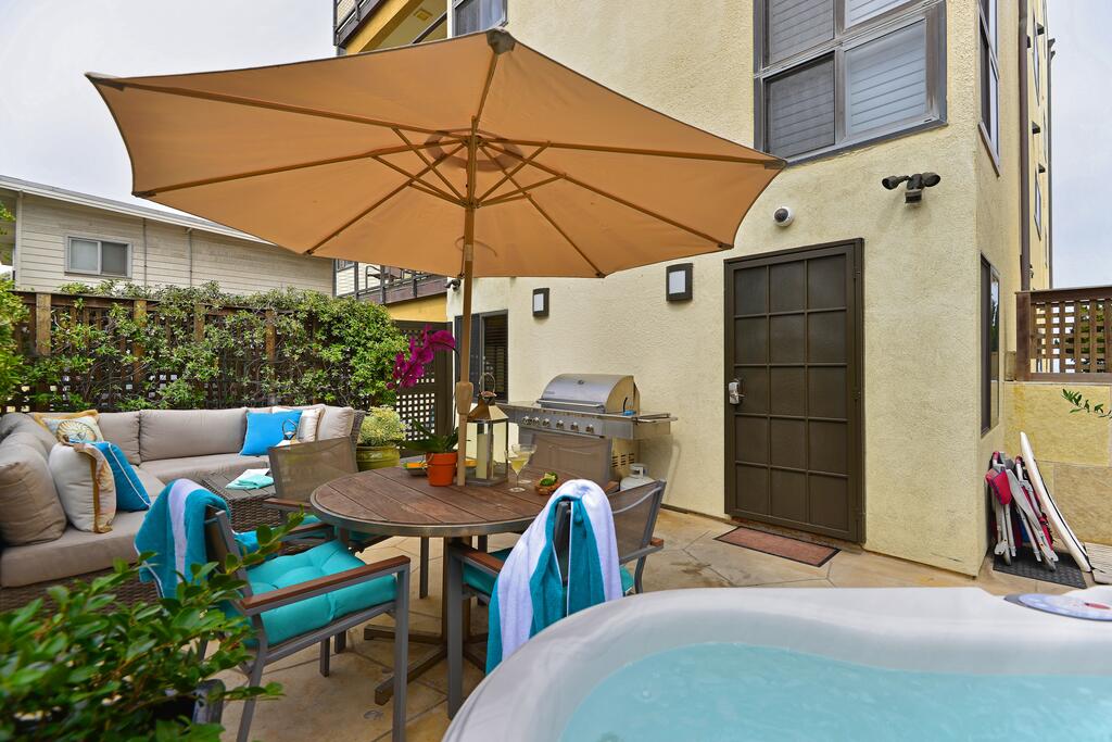 203 - Perfect Condo - thumb 0