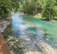 4 Red Cloud - Tipis on the Guadalupe - Accommodation Seattle