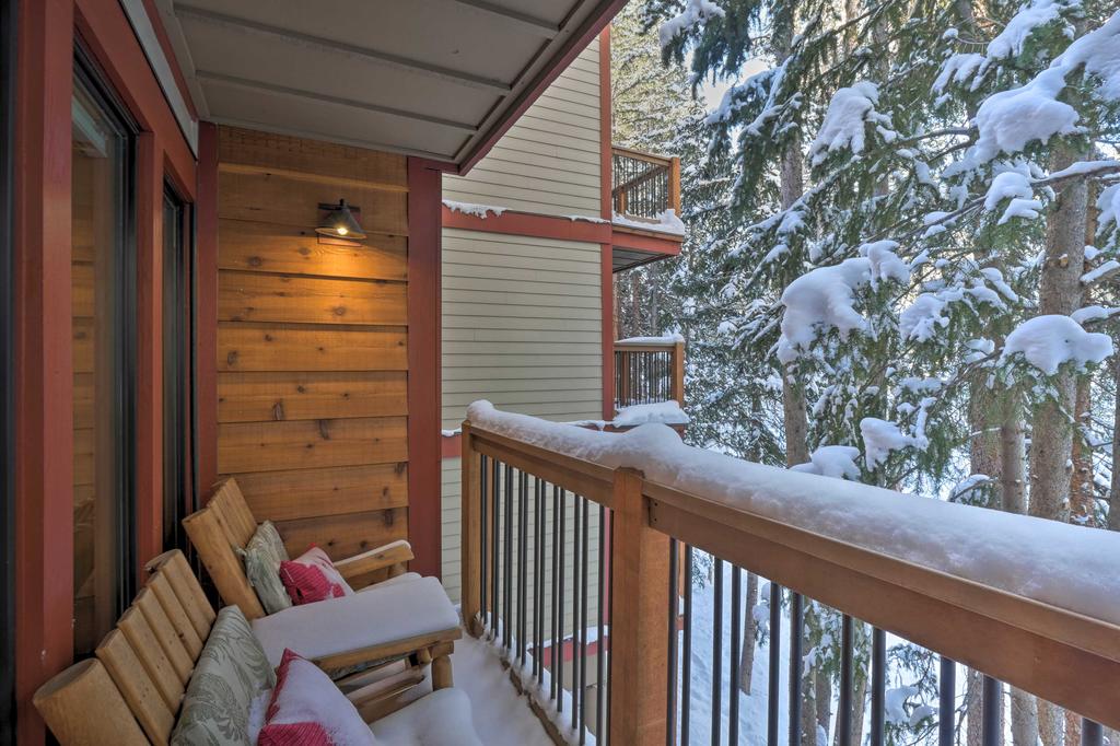 'Snowdogs' Large, Cozy Condo Steps To Breck Lifts! - thumb 3