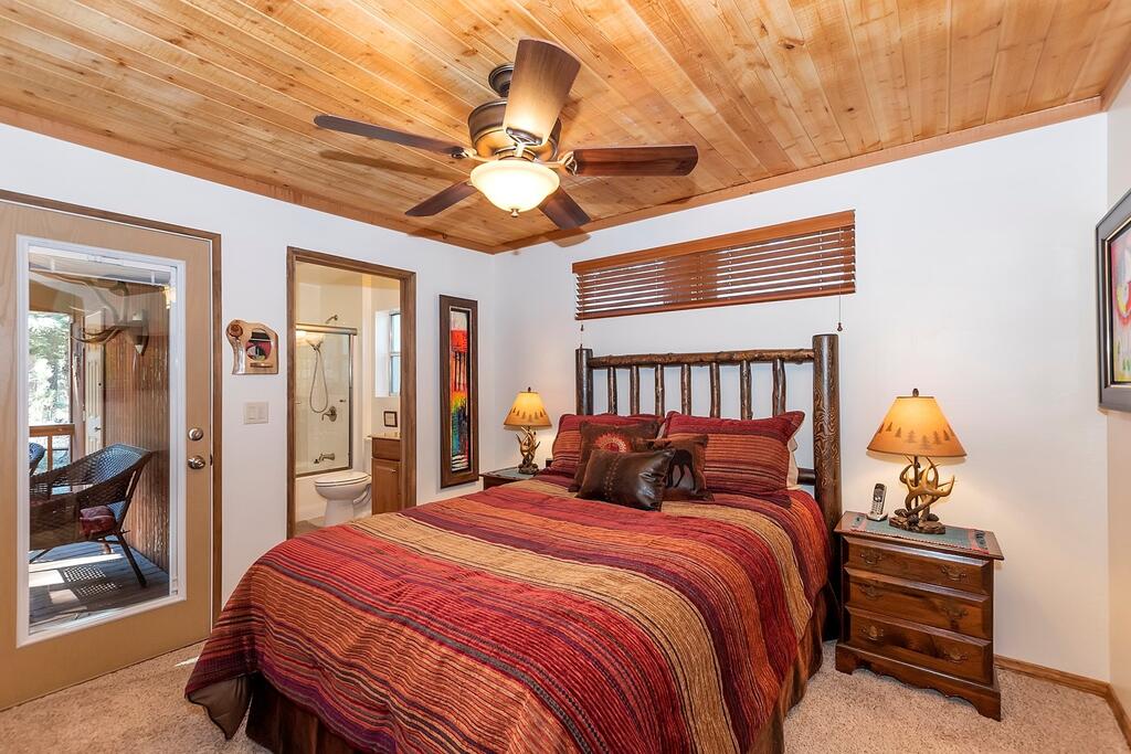 008 Bear Haven Cabin - thumb 1