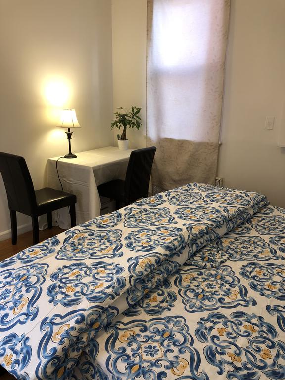 1 Minutes To N,Q,R,W,L,4,5,6 Train Subway,union Square - thumb 0