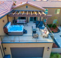 10 off March stays 4 King Suites  Private Hot Tub  Views - Accommodation Seattle