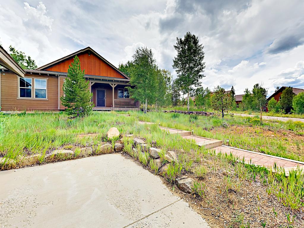 100 Deer Track Court House - thumb 1