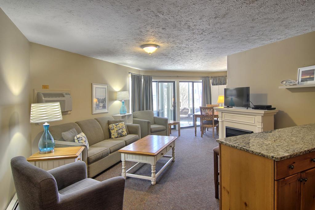 104 Pointes North Inn - thumb 0