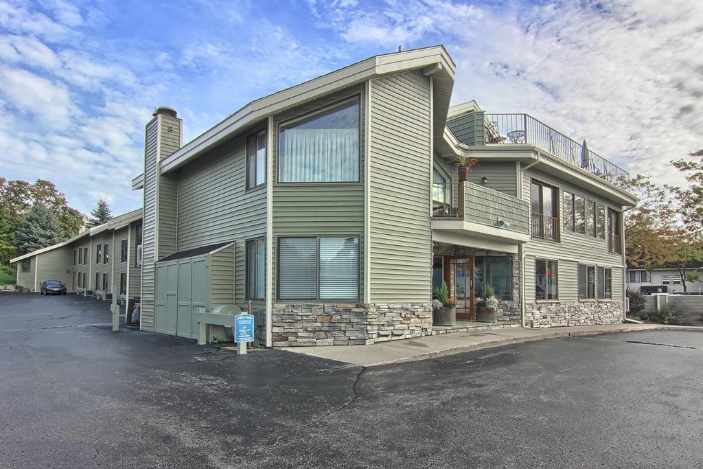 104 Pointes North Inn - thumb 2