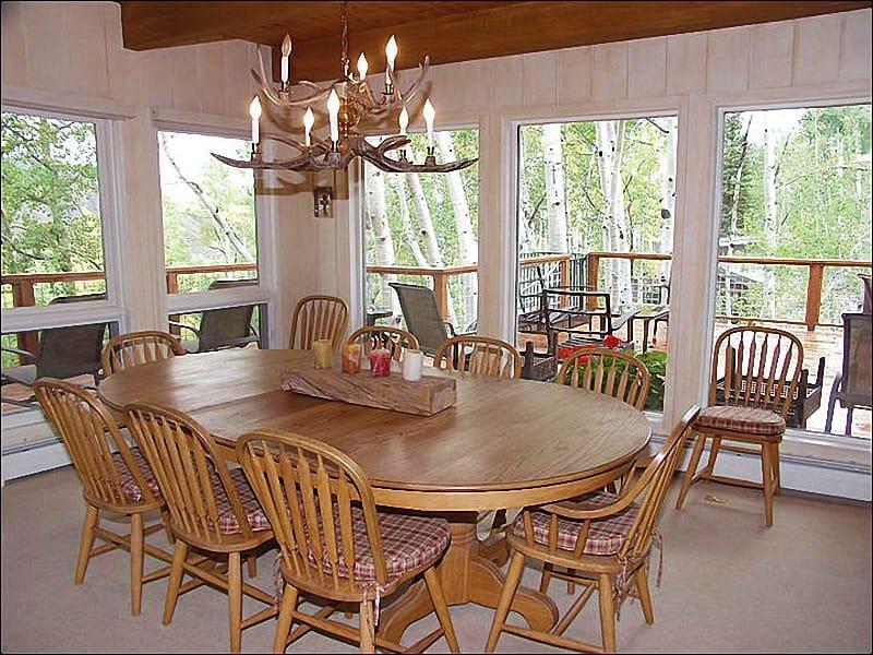 1131 Faraway Rd - thumb 1