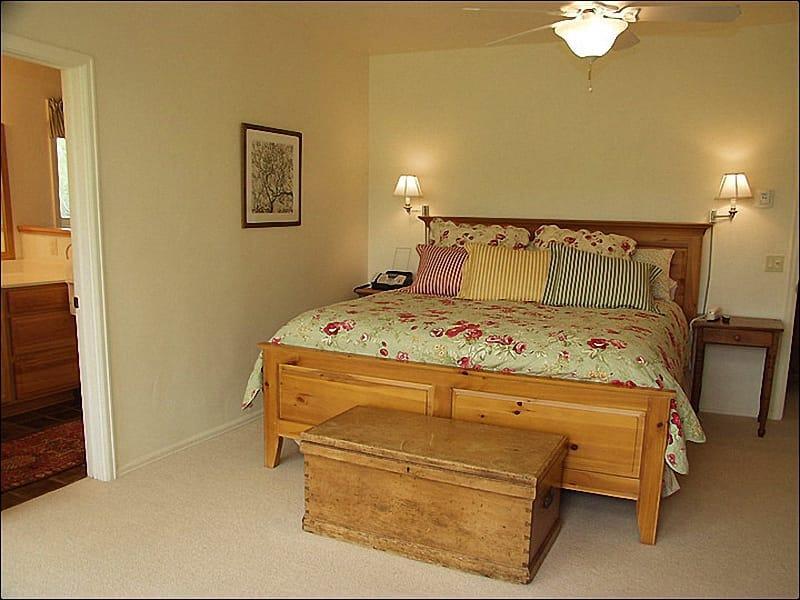 1131 Faraway Rd - thumb 2