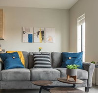 2 BR 1 BR and Studio Apt in Capitol View by Frontdesk - Accommodation Seattle